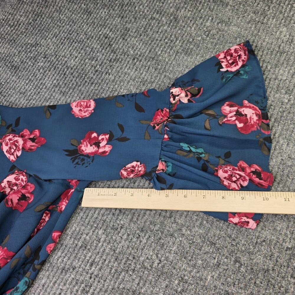 Elle Blouse Womens XL Blue Floral Bell Sleeve Pullover Top Pink Teal Rose Print - Picture 9 of 12